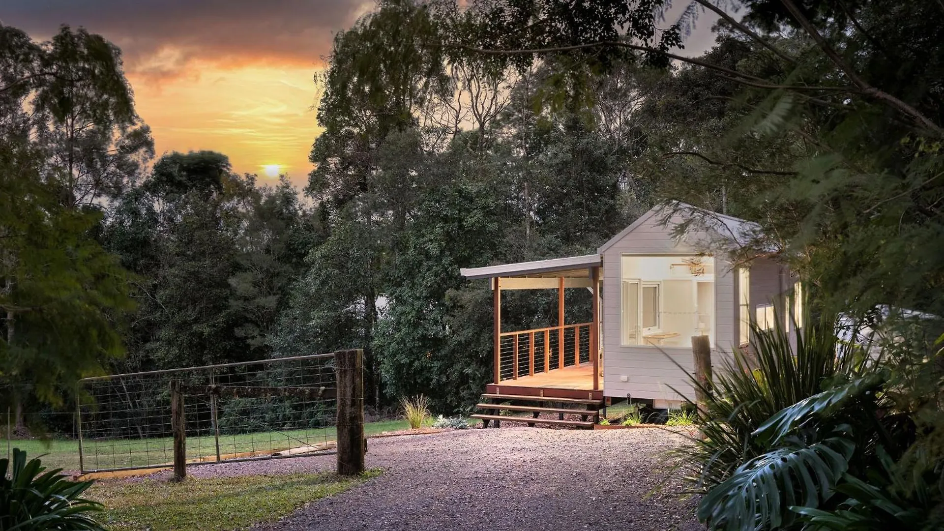 Tallowwood Cabin Maleny Australia